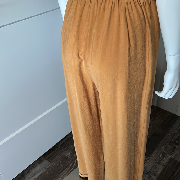 the Korner Butterscotch Jumpsuit NWT - Picture 13 of 17
